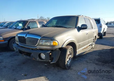 2001 Lincoln Navigator z USA, uszkodzony, nr VIN 5LMEU27R41LJ32312